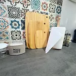 La Colina - El Duque Nyaraló *