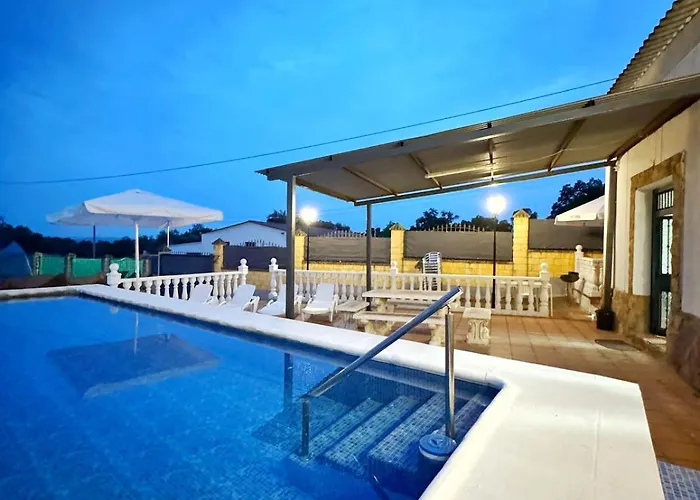 La Colina - El Duque בית נופש